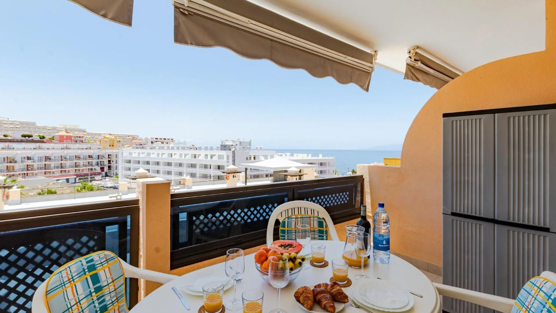 Beautiful Sunset Apt By Dream Homes Tenerife Puerto de Santiago  0*, Puerto de Santiago (Tenerife) Spain