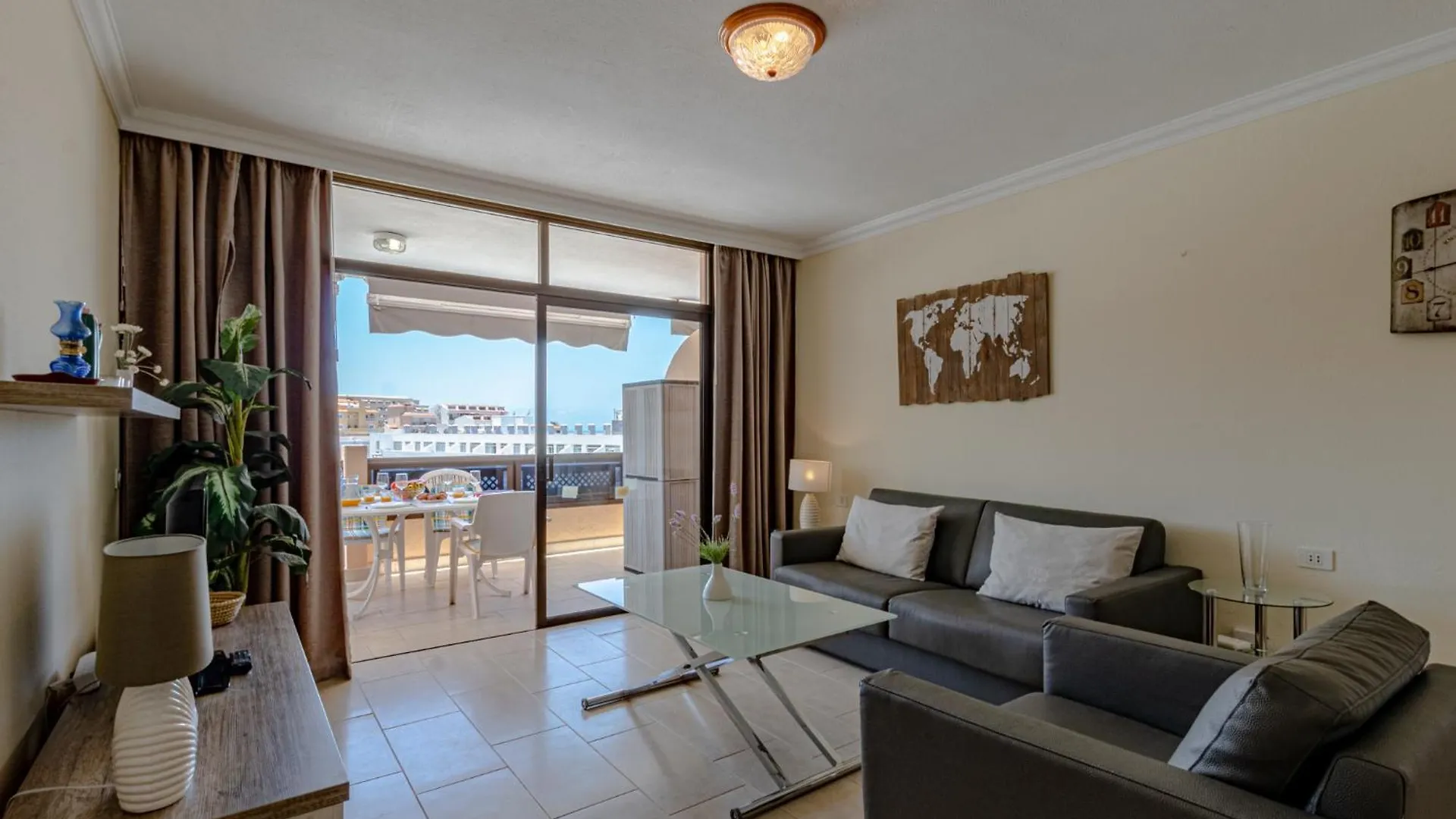 Beautiful Sunset Apt By Dream Homes Tenerife Puerto de Santiago  0*, Puerto de Santiago (Tenerife)